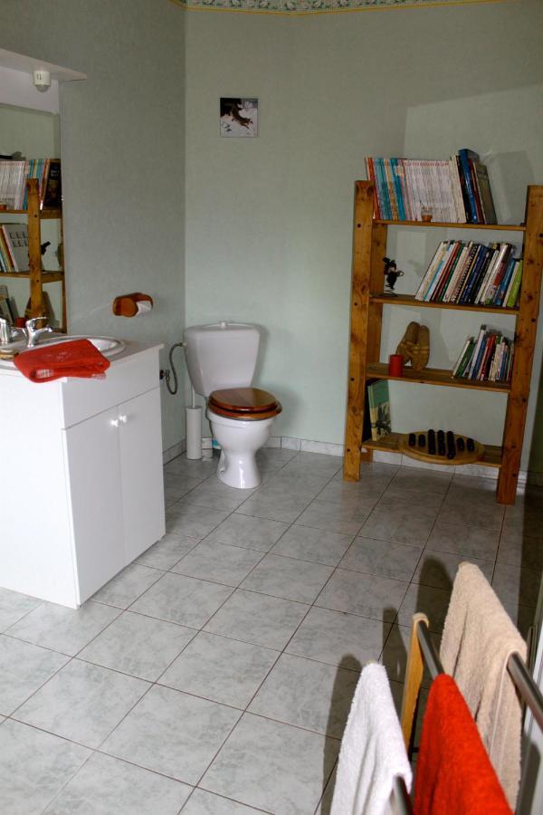 Chez Louve Bleue Bed & Breakfast Hotonnes Dış mekan fotoğraf